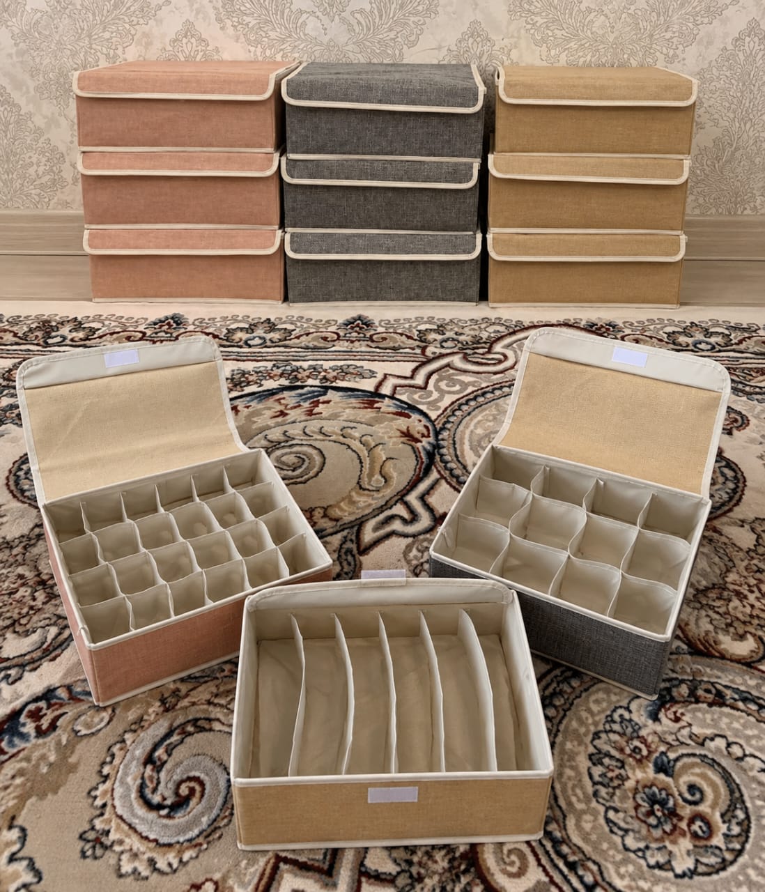 Foldable Clothing Organizer with Compartments & Lid | 31*24*12