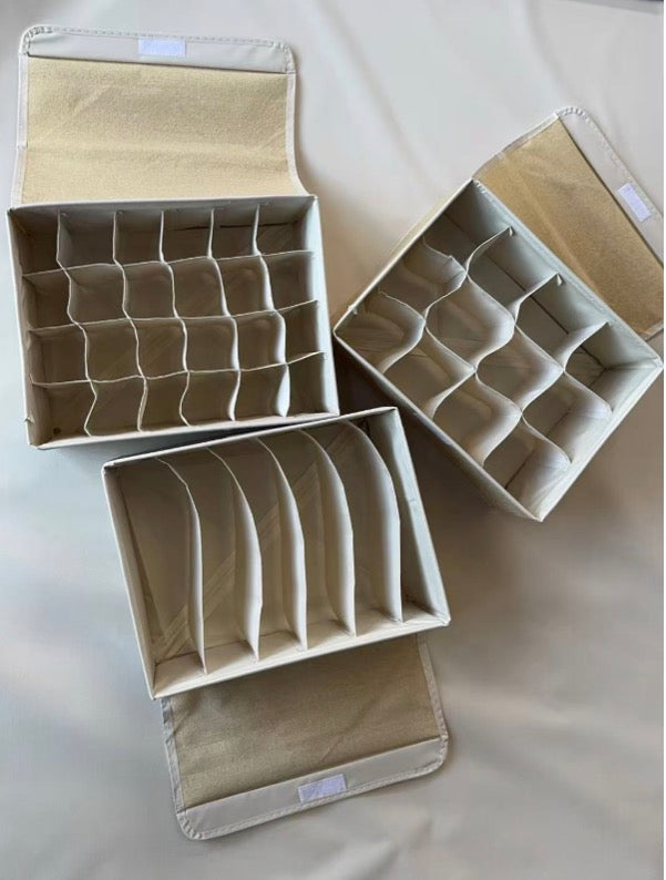Foldable Clothing Organizer with Compartments & Lid | 31*24*12